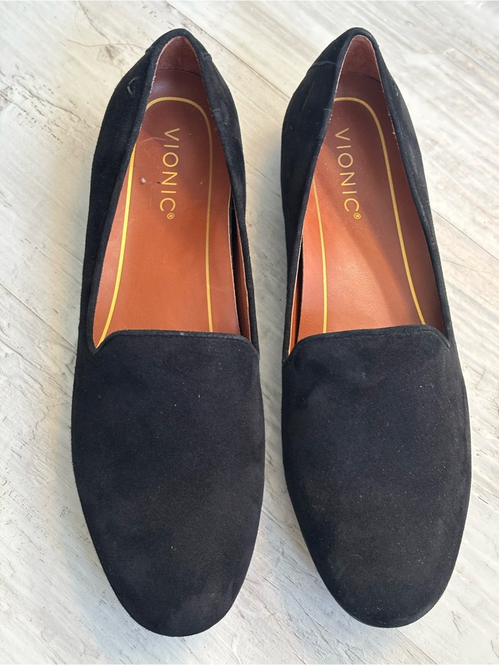 Vionic Willa Black Suede Loafers Women’s Size 9 - Picture 3 of 10